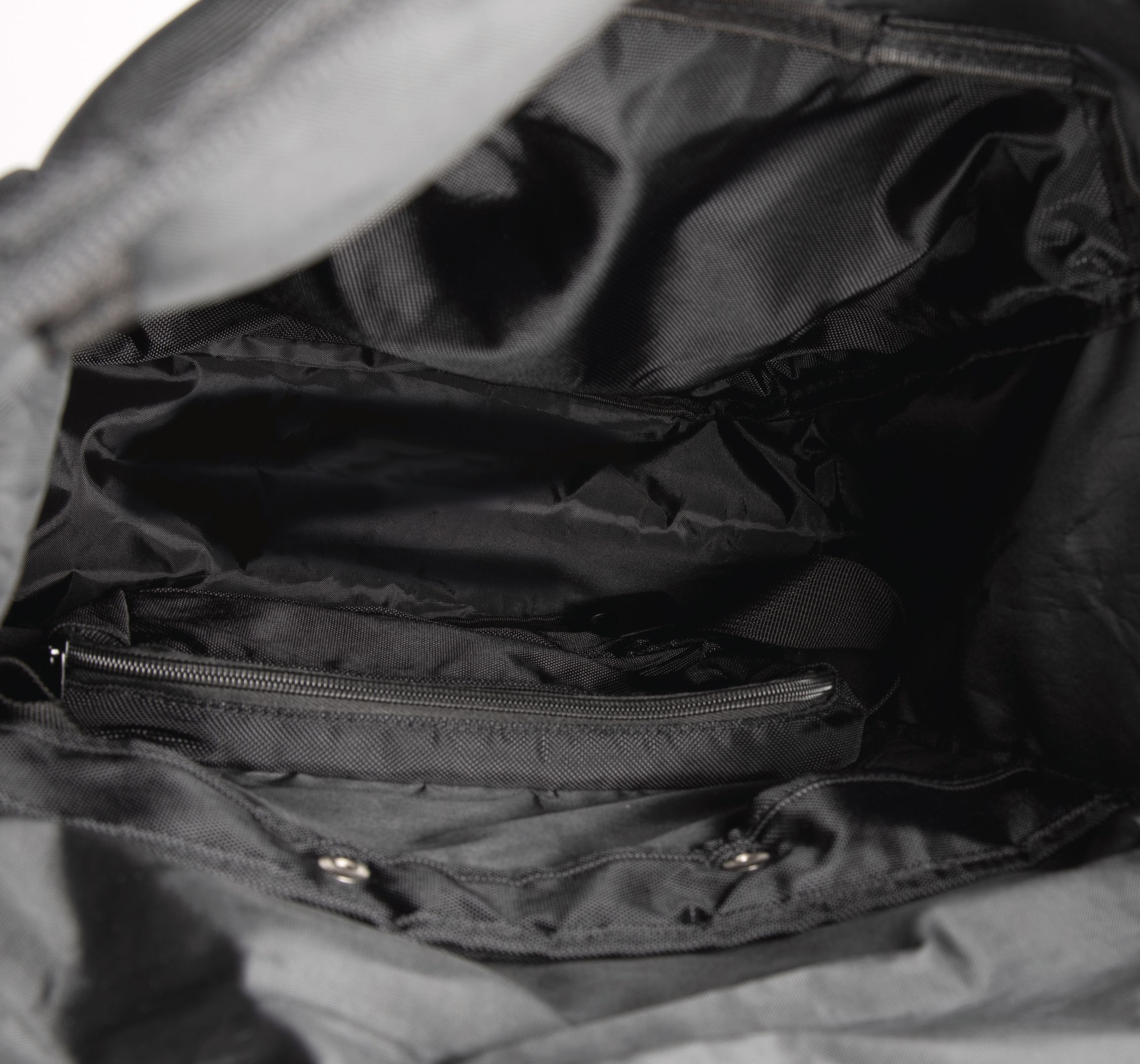 Sportovní batoh proti krádeži a odnímatelná taška na zadek